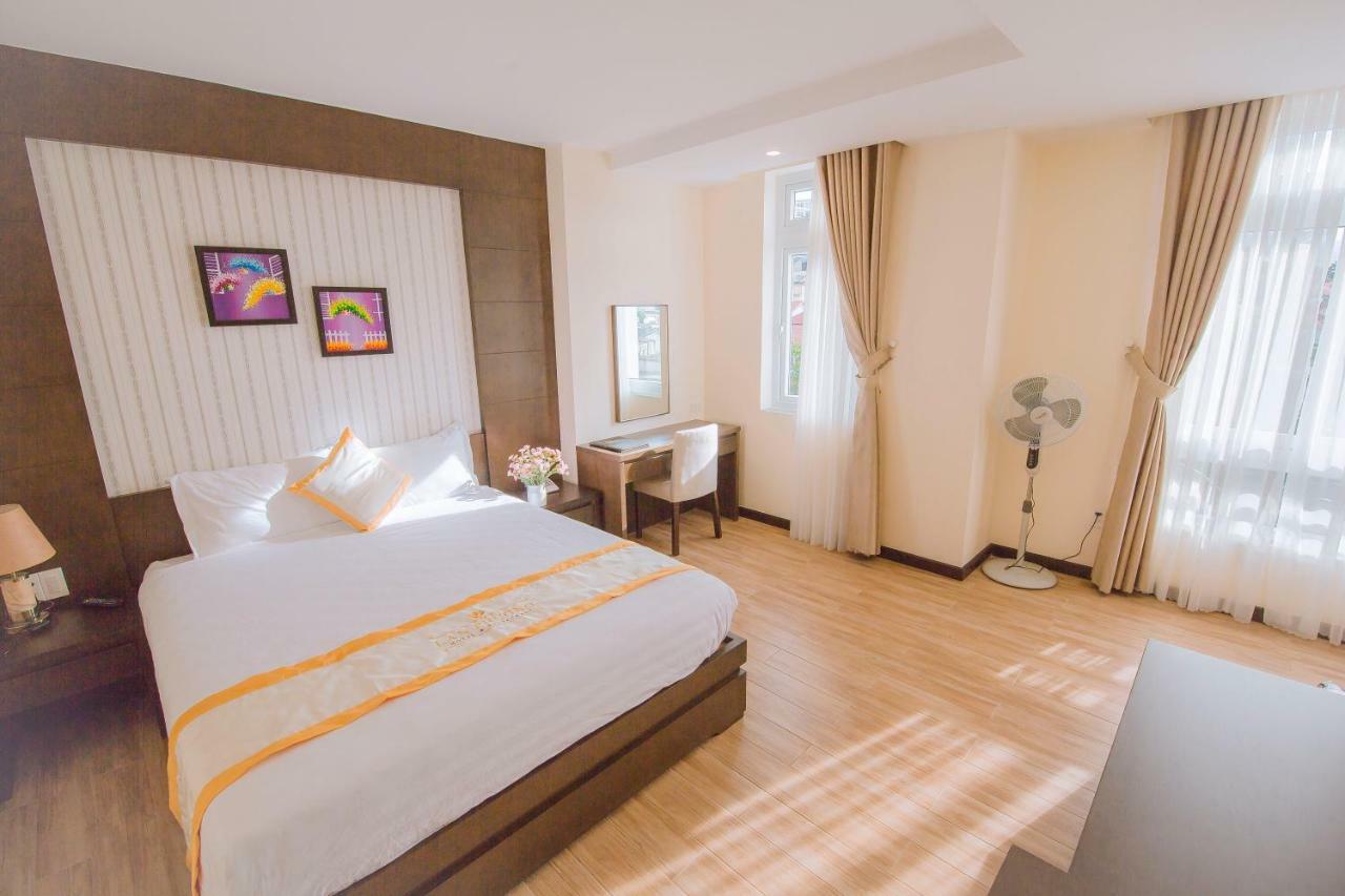 Lan Phuong Hotel Da Lat Exterior photo