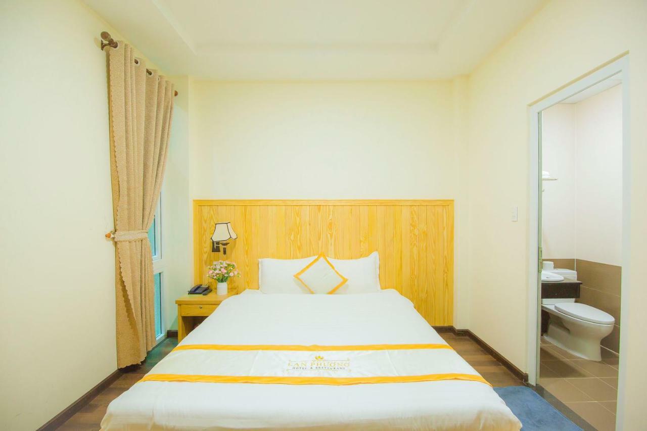 Lan Phuong Hotel Da Lat Exterior photo
